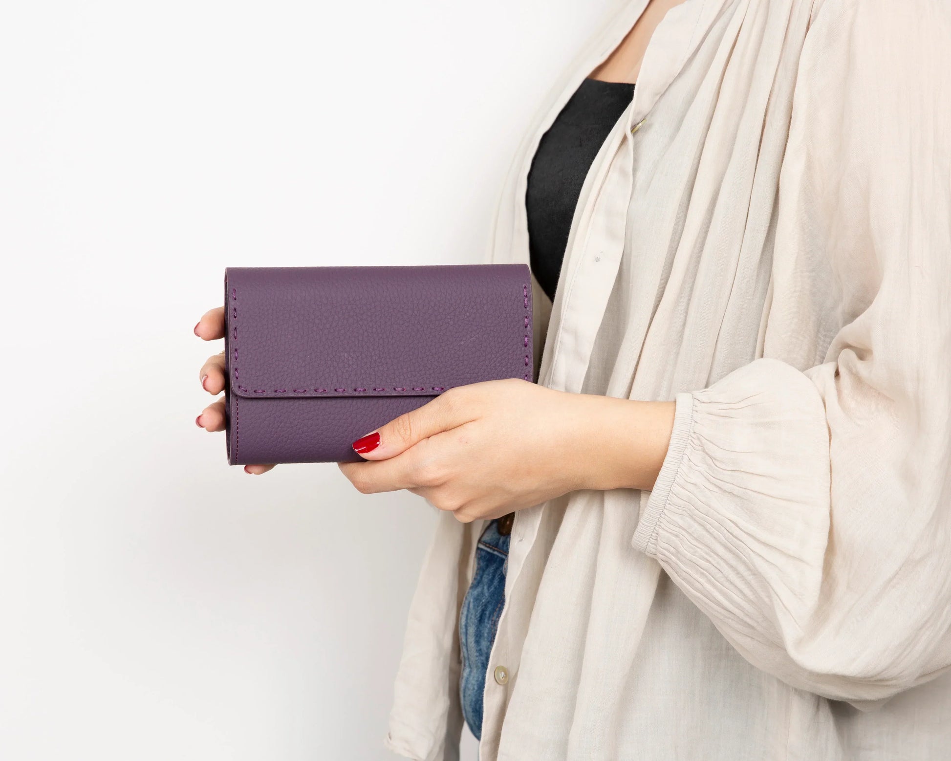 Women's Leather Wallet – Full-grain leather – view 5