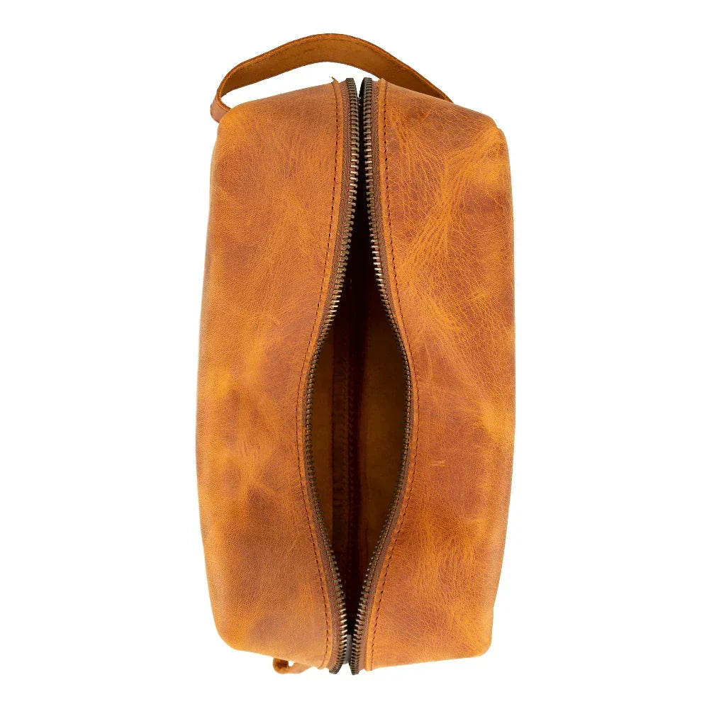 Leather Wash Bag – Full-grain leather – view 8