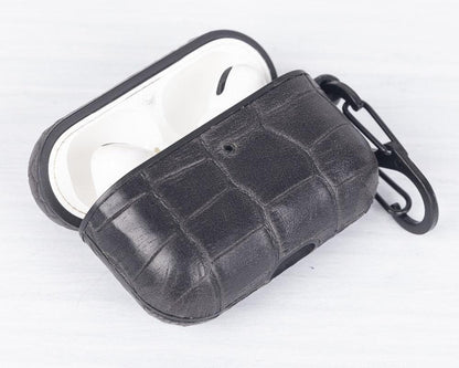 Leather AirPods Pro Case – Full-grain leather – view 5
